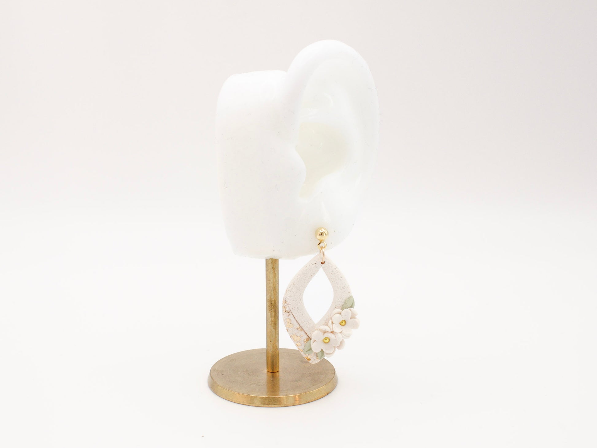 Handmade White Flower Polymer Clay Earrings by Cove Clay Designs